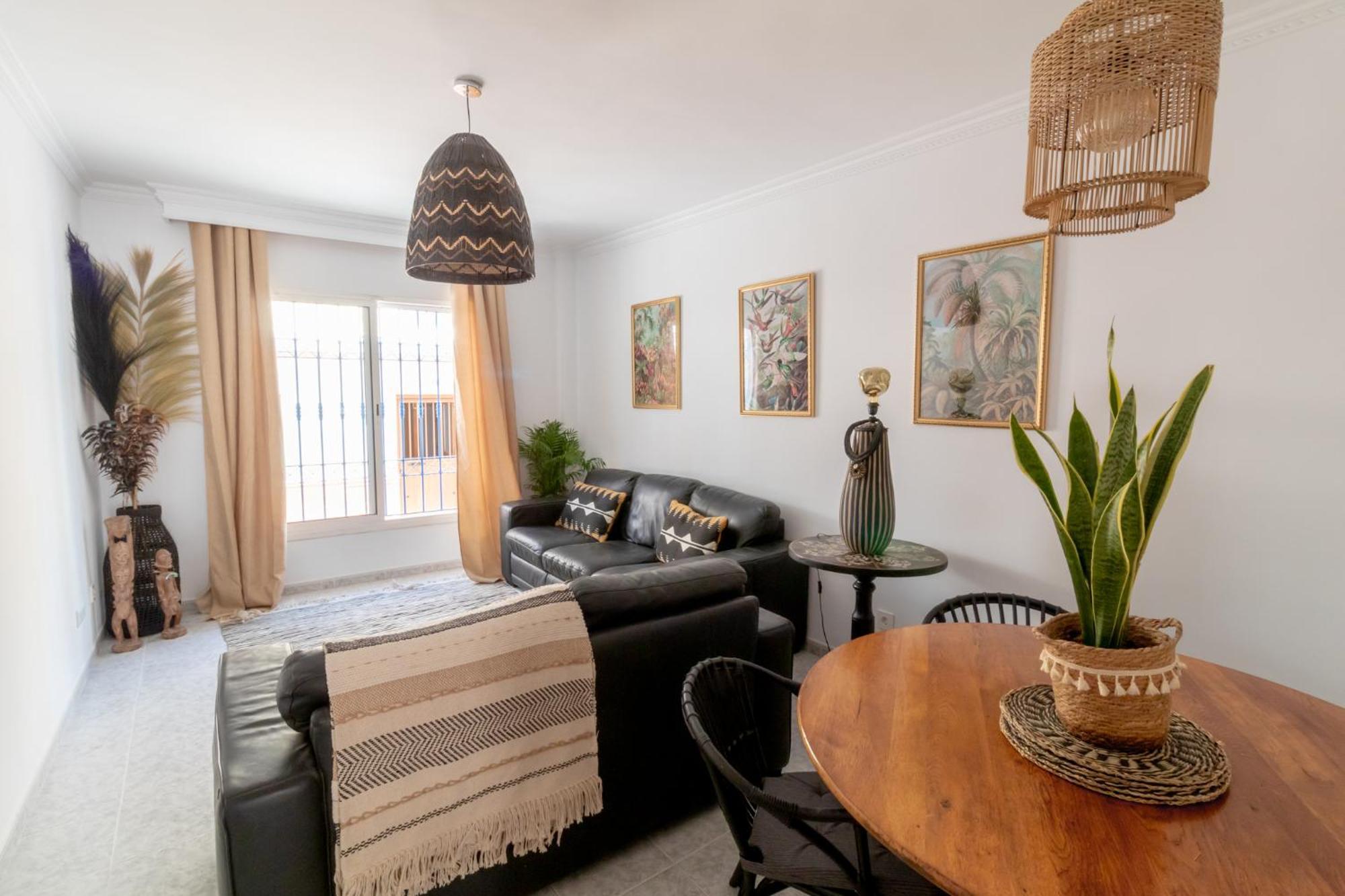 Las Flores Apartments Нерха Екстер'єр фото