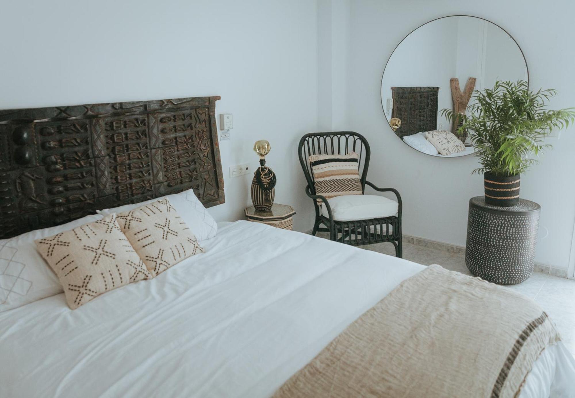Las Flores Apartments Нерха Екстер'єр фото