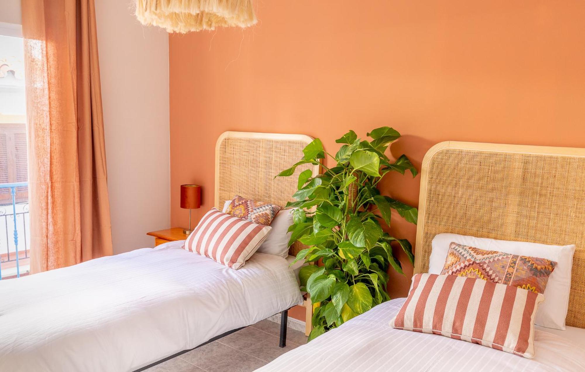 Las Flores Apartments Нерха Екстер'єр фото