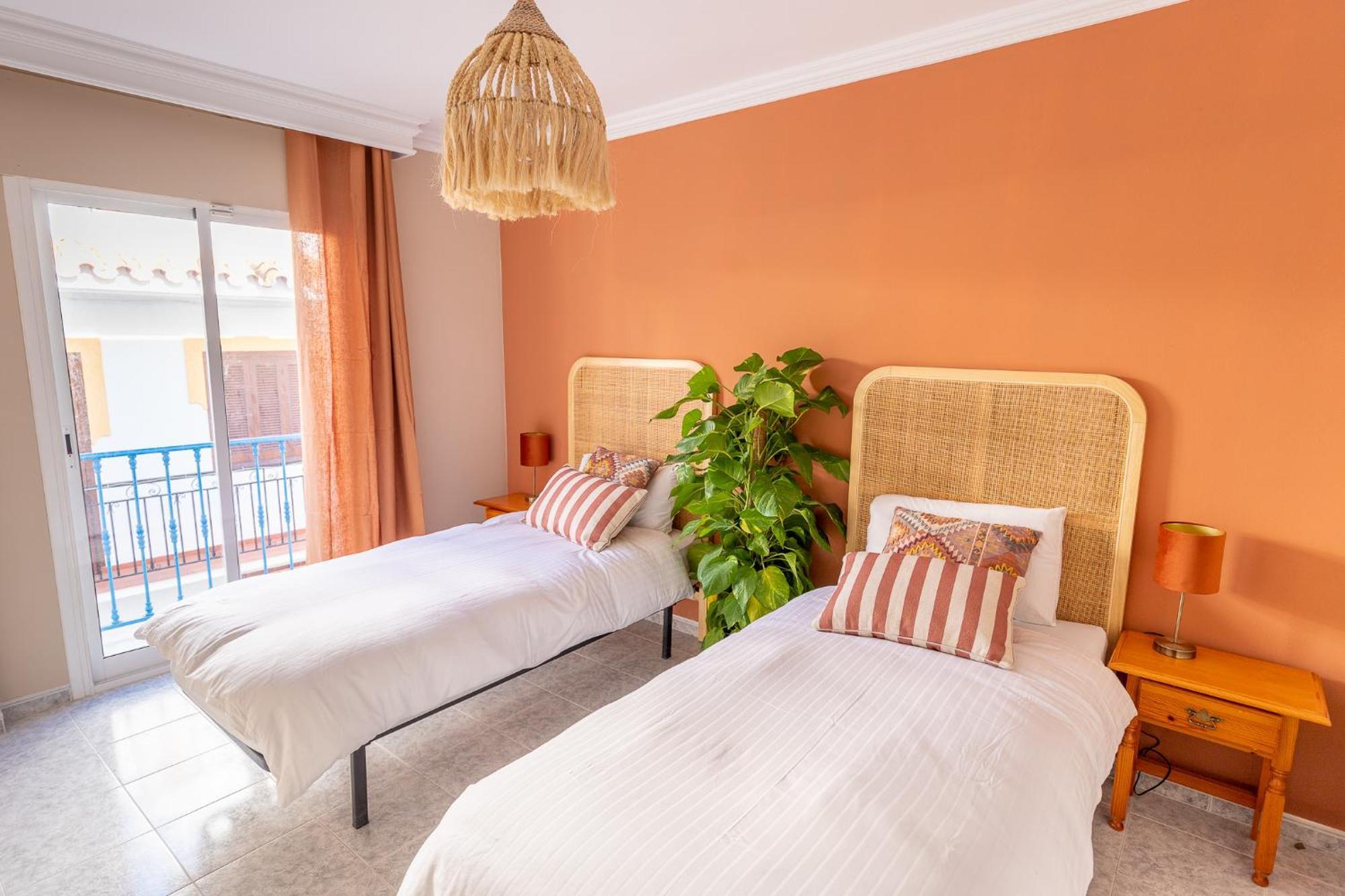 Las Flores Apartments Нерха Екстер'єр фото